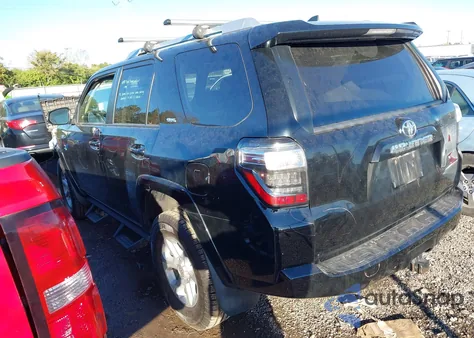 2018 Toyota 4Runner Sr5 Premium z USA, uszkodzony, nr VIN JTEBU5JR2J5594856
